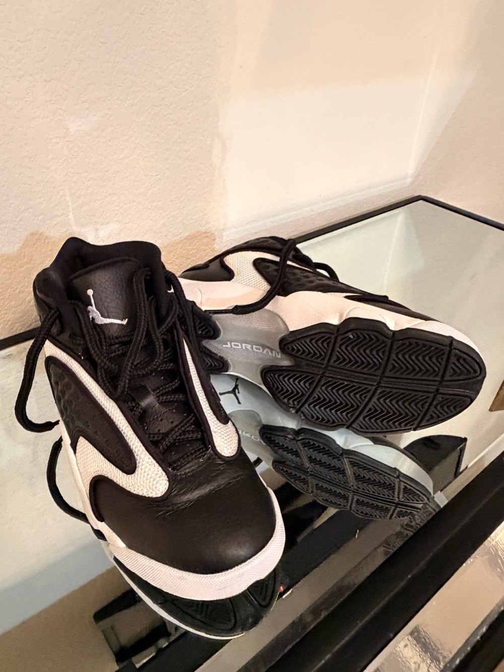 Jordan Men’s Black and White Low-Top Sneakers